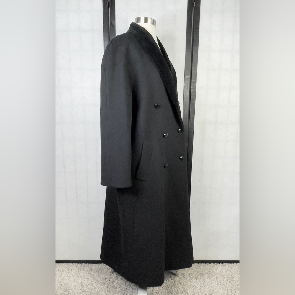 Albert Nipon Black Velvet Collar Coat - Picture 3 of 7